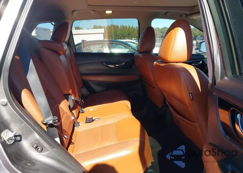 2019 Nissan Rogue Sl z USA, uszkodzony, nr VIN 5N1AT2MV6KC800327